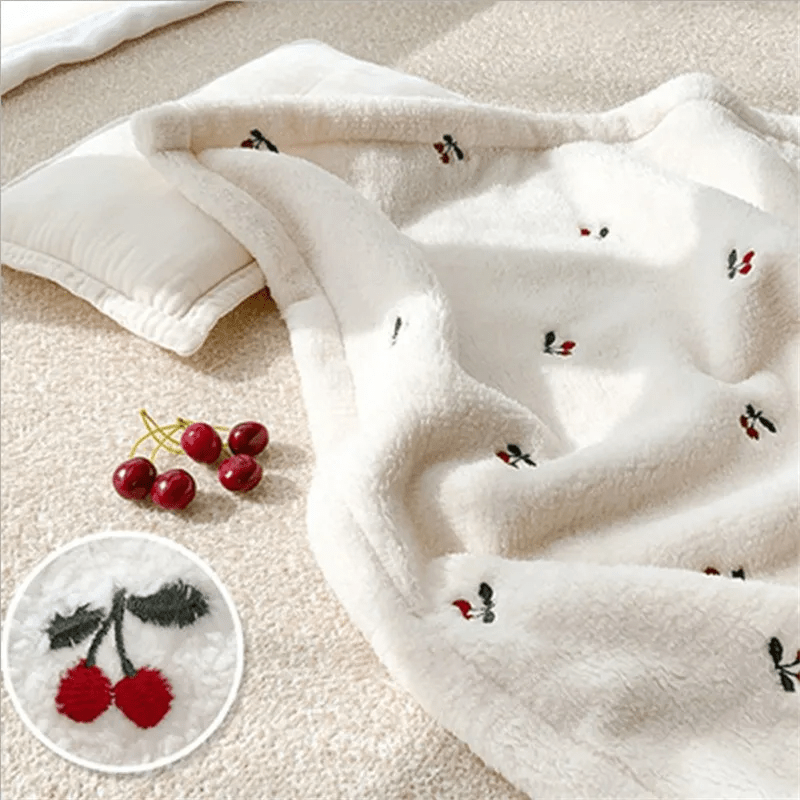 Couverture bebe modĂšle cerise