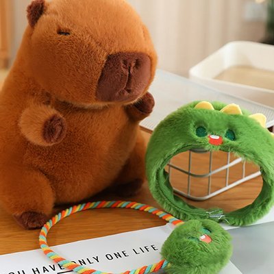peluche capybara plusieurs styles