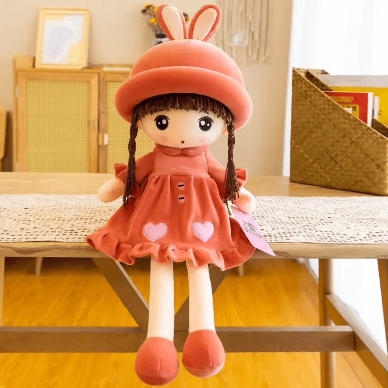 Poupée de chiffon rouge