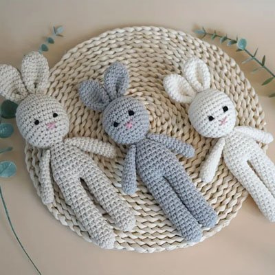 Doudou lapin plusieurs couleurs disponible

