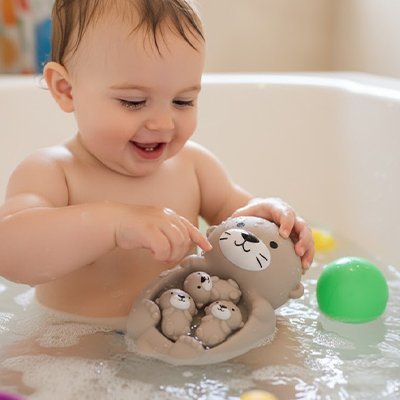 Jouet baignoire bebe crée une distraction pour bébé