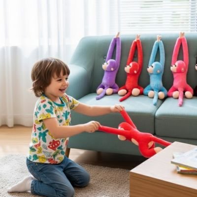 Peluche singe suit le développement de votre bébé
